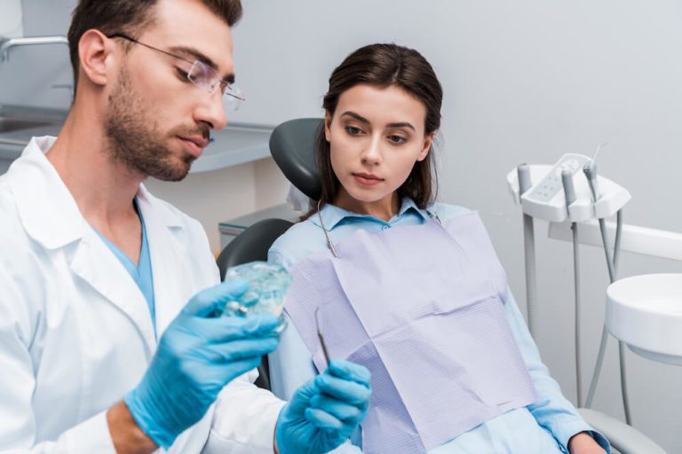 retenedores en tu tratamiento de ortodoncia
